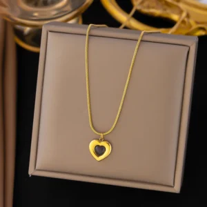Heart Dainty Chain Necklace – Anti Tarnish Jewellery | Vyaraa