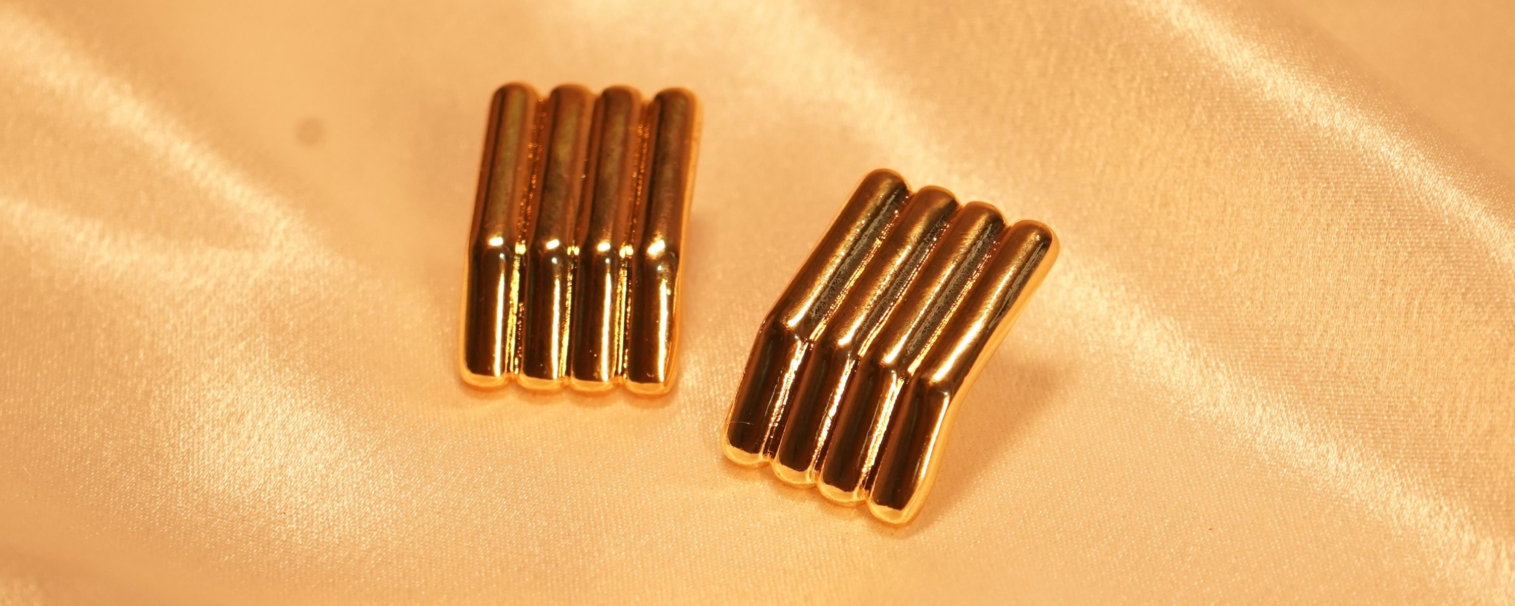 Anti Tarnish Earrings for Women – Vyaraa